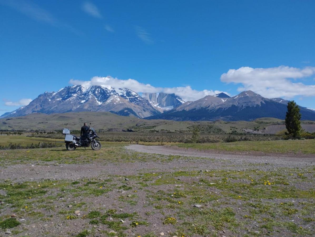 Goiien House Ostello Torres del Paine National Park Esterno foto