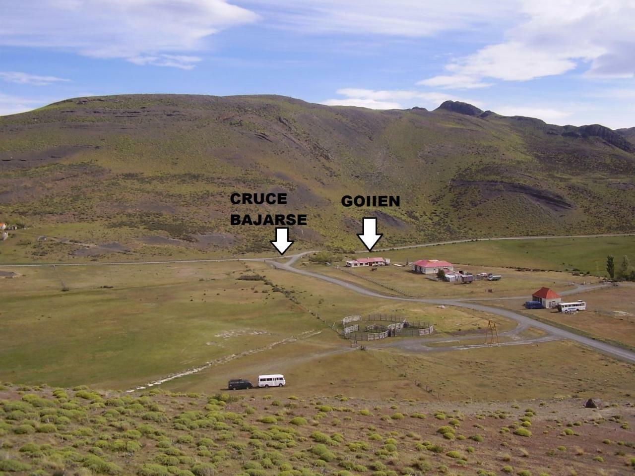 Goiien House Ostello Torres del Paine National Park Esterno foto
