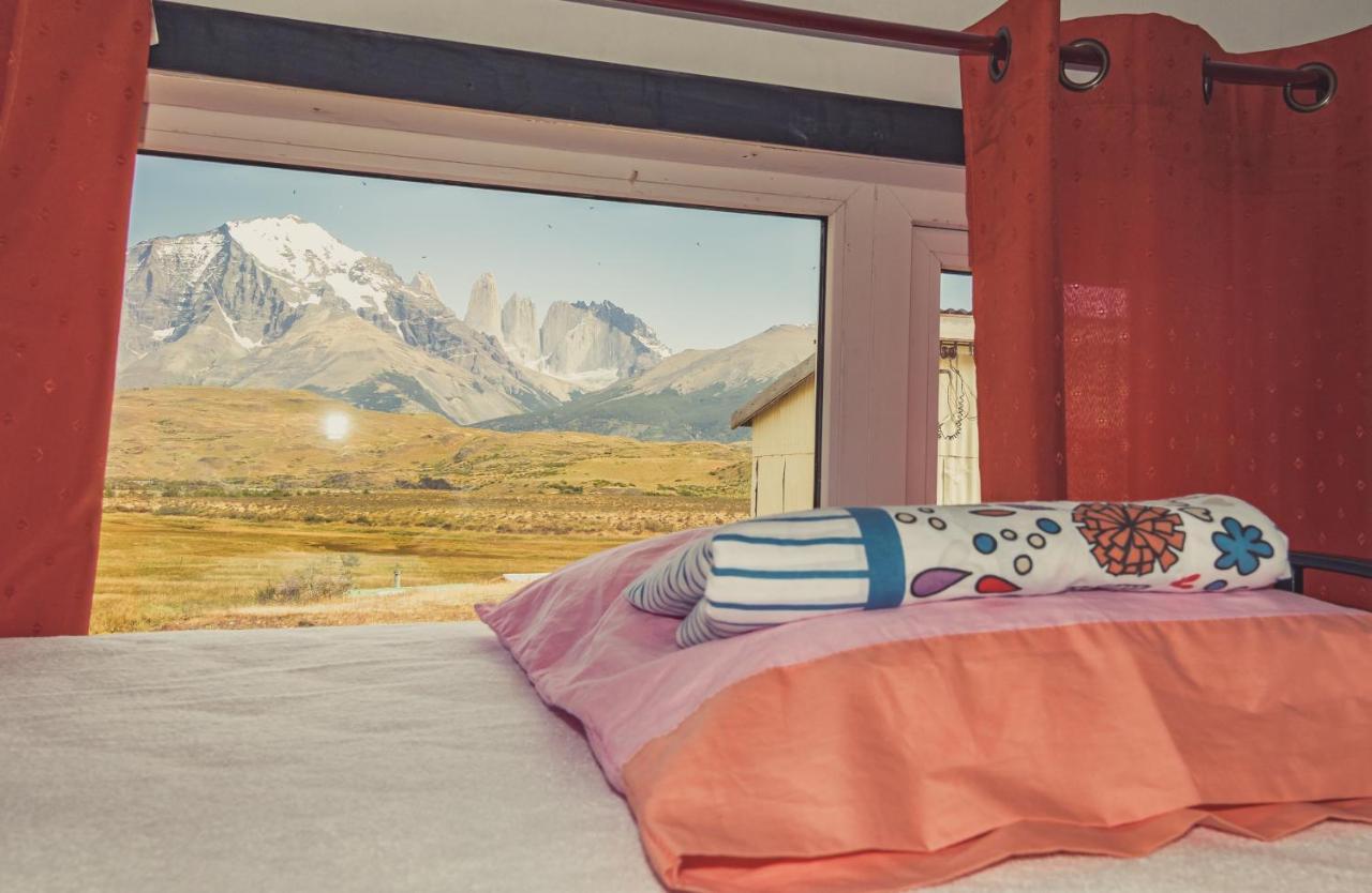 Goiien House Ostello Torres del Paine National Park Esterno foto