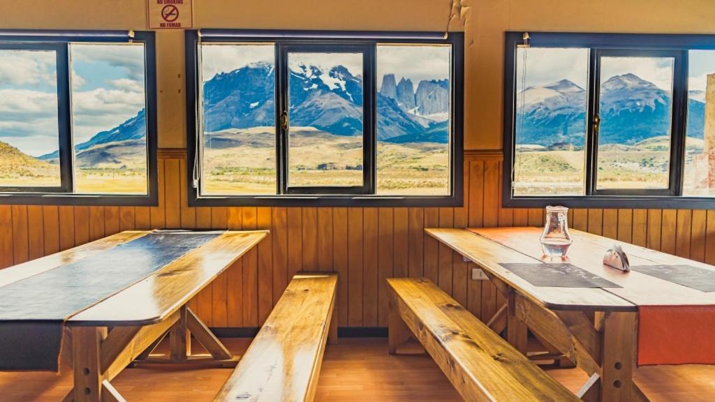Goiien House Ostello Torres del Paine National Park Esterno foto